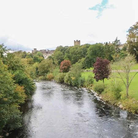 Jasmine Richmond (North Yorkshire)